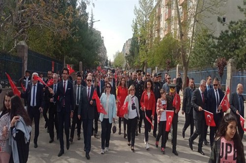 İlçemizde 23 Nisan Ulusal Egemenlik ve Çocuk Bayramı Kutlamaları Yapıldı.